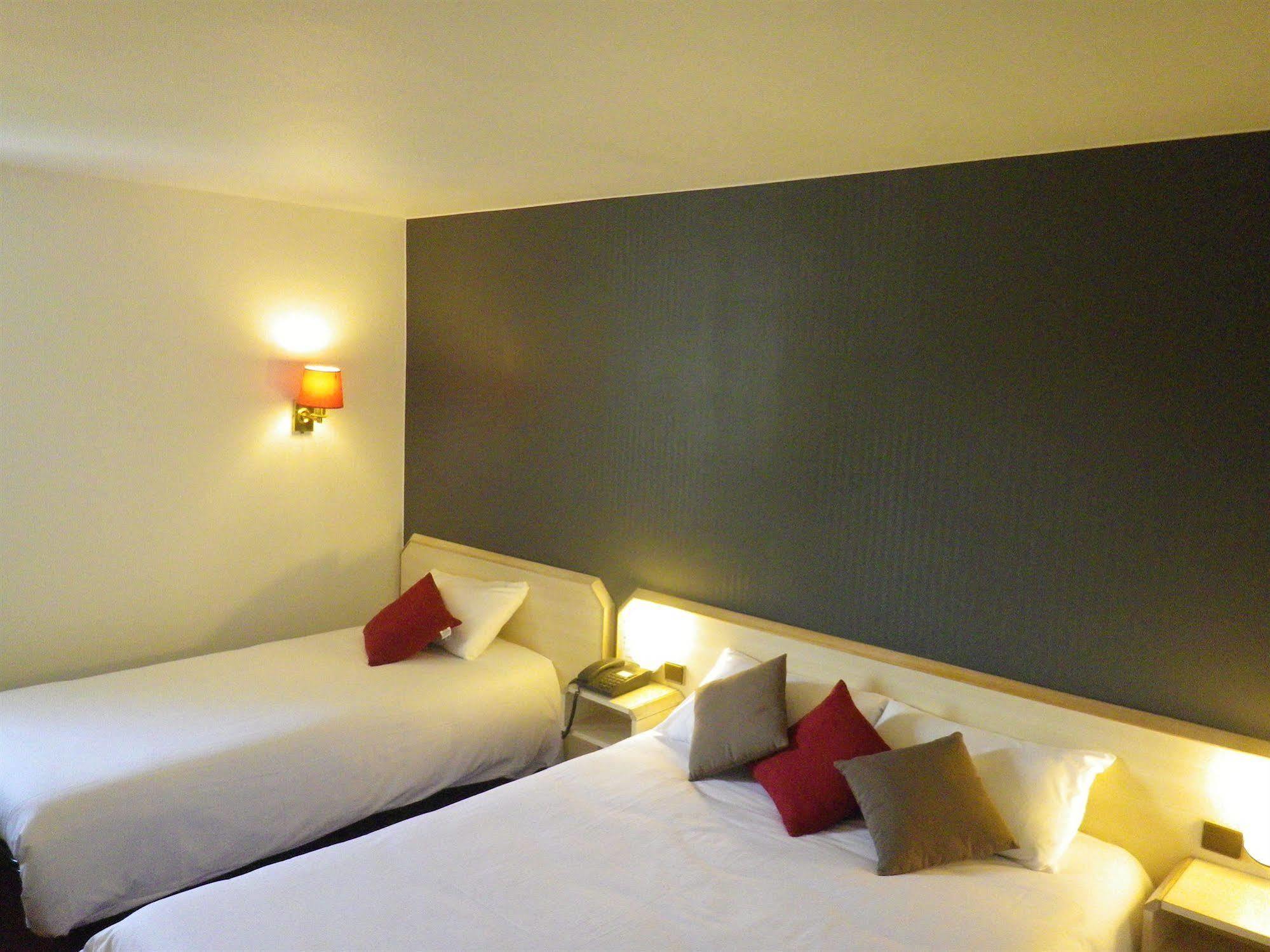 Hotel Amys Voreppe Ngoại thất bức ảnh