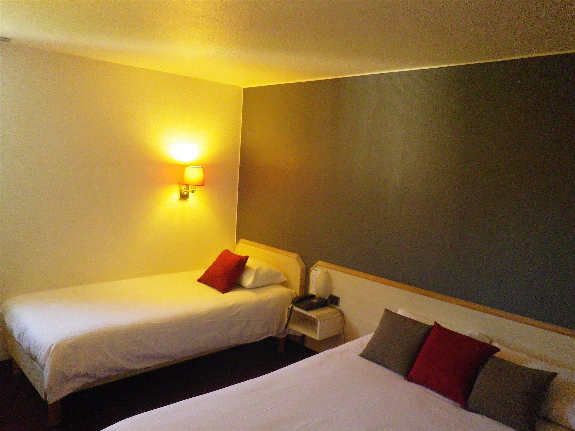 Hotel Amys Voreppe Ngoại thất bức ảnh